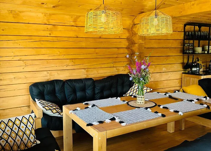 Friends House - ізки 33 Country house