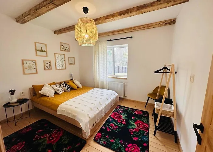 Friends House - ізки 33 Lantställe *